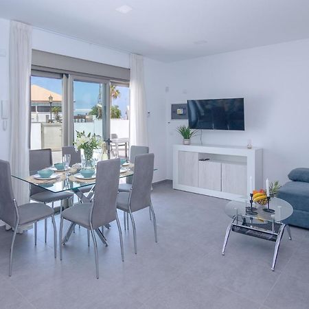 Apartment Urban 3 Beachfront Corralejo By Holidays Home Extérieur photo