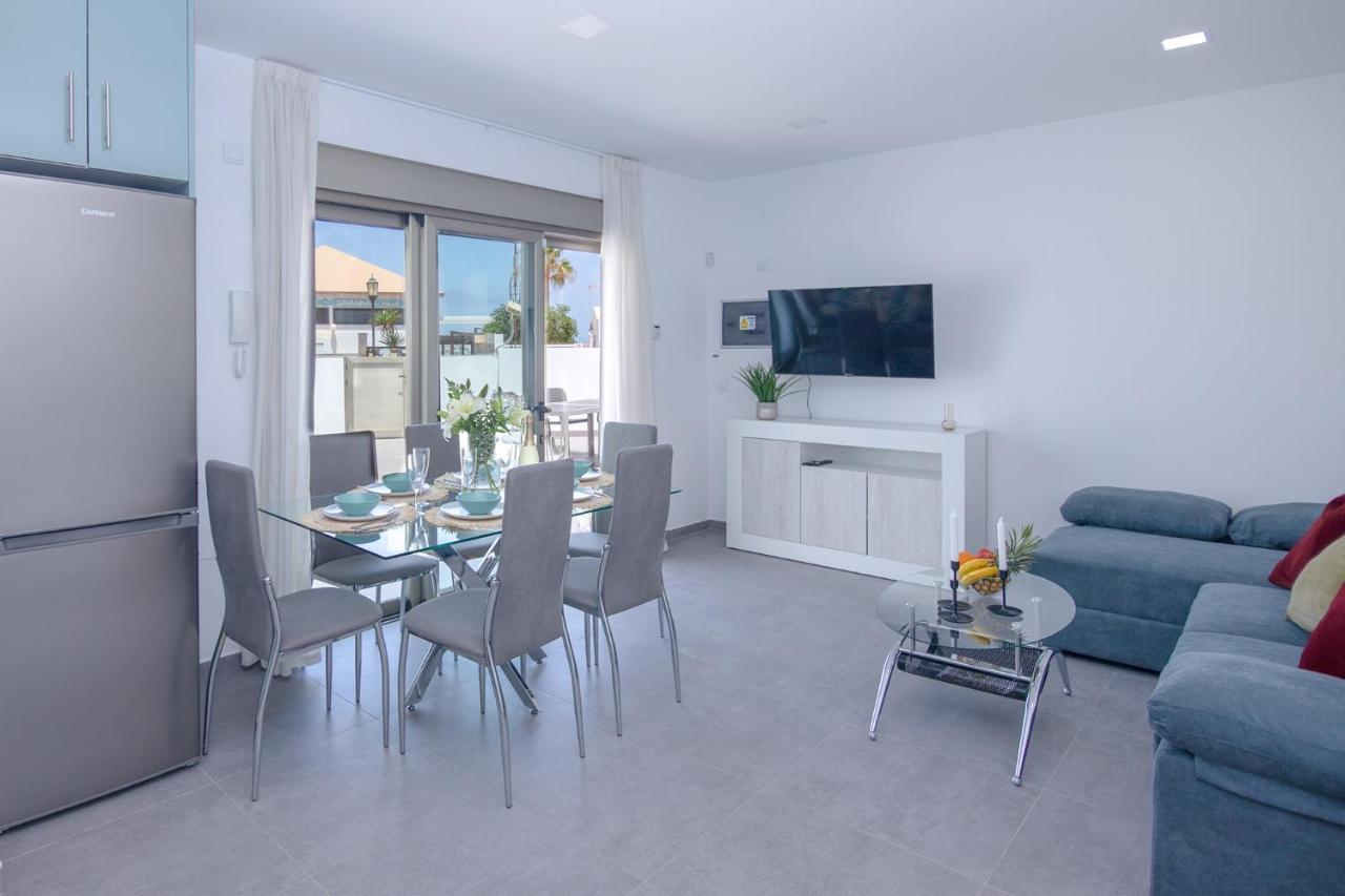 Apartment Urban 3 Beachfront Corralejo By Holidays Home Extérieur photo
